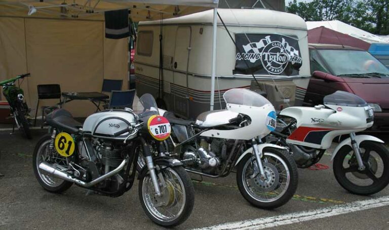 Coupes Moto Légende 2007 à Dijon Prenois par Philippe Broual